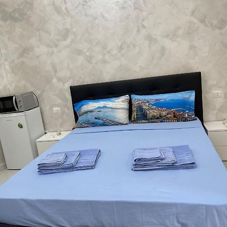 Casetta Stabile Naples Luaran gambar