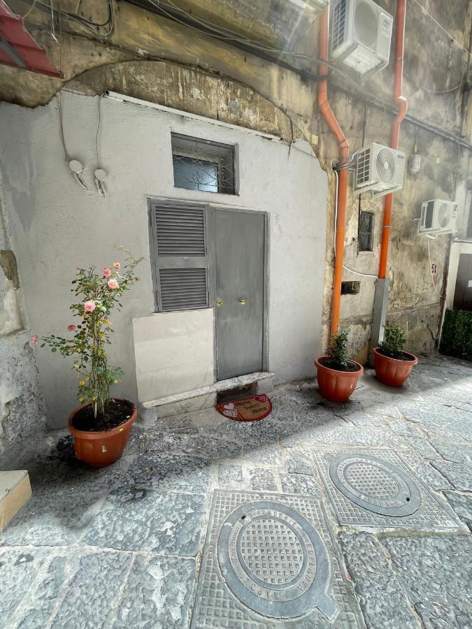 Casetta Stabile Naples Luaran gambar